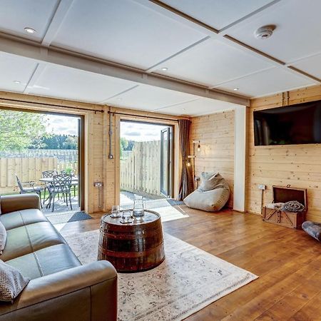 Buttercup Lodge Benson Exterior foto